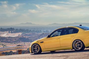 开云APP-富安健洋与德国战车，两种掌控背后的足球哲学革命