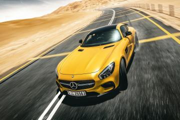 开云体育官网-佛罗伦萨封锁加拿大，足球战术的极致演绎；莫德里奇在英超争冠中接管比赛的传奇时刻