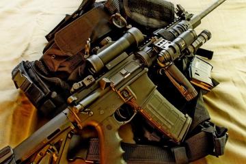 开云体育下载-双城记，从底特律的钢铁洪流到洛杉矶的王者接管