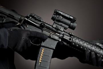 开云体育在线-萌神宝刀不老，新王加冕之战！勇士险胜开拓者，班凯罗里程碑之夜见证传承