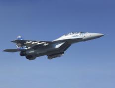 开云体育-巨幕下的刺客，当灰熊对阵篮网，看伦纳德如何把大舞台化为私人领域