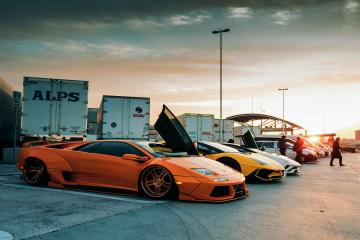 开云体育登录-冠军级表现映照赛场辉煌，拉文独秀与深圳队速胜骑士