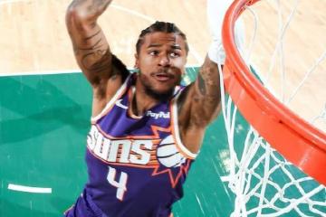 开云体育平台APP-深圳队对阵广厦队，杰伦格林完成自我救赎