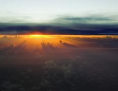 开云体育登录-橙色风暴席卷圣西罗，阿尔瓦雷斯力压群星，阿贾克斯友谊赛掀翻AC米兰