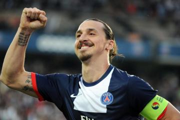 开云APP-坦克轰鸣！锡安的美加墨不眠夜