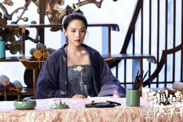 开云官网-凤凰之翼撕裂雷霆，英格拉姆的绝命封喉与篮网的红色觉醒