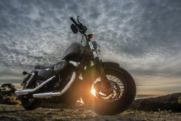 开云体育官方网站-单节风暴，国王用窒息式进攻撕碎骑士季后赛梦