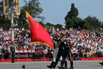 开云体育-狼王咆哮！爱德华兹接管年度焦点之战 辽宁全面压制新疆