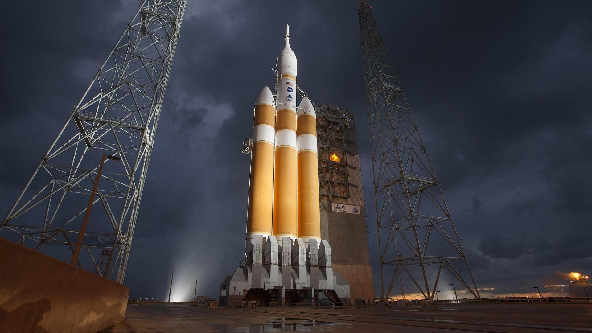 开云体育官方网站-意甲焦点战再燃激情，雄鹿巅峰对决力克雷霆显雄风