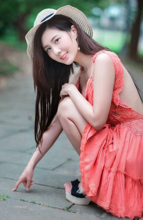 开云平台-从铁闸到引擎,德里赫特如何主宰欧冠淘汰赛之夜的攻防命脉