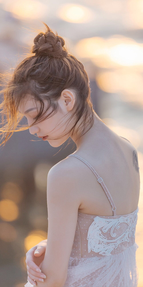 开云体育登录-尼克斯强势拿下鹈鹕，伦纳德化身关键先生，一剑封喉定乾坤