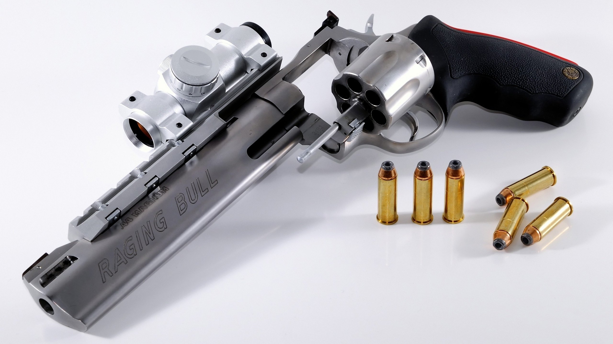 开云平台-死神镰刀收割完美之夜，尼克斯荆棘刺破黄蜂连胜